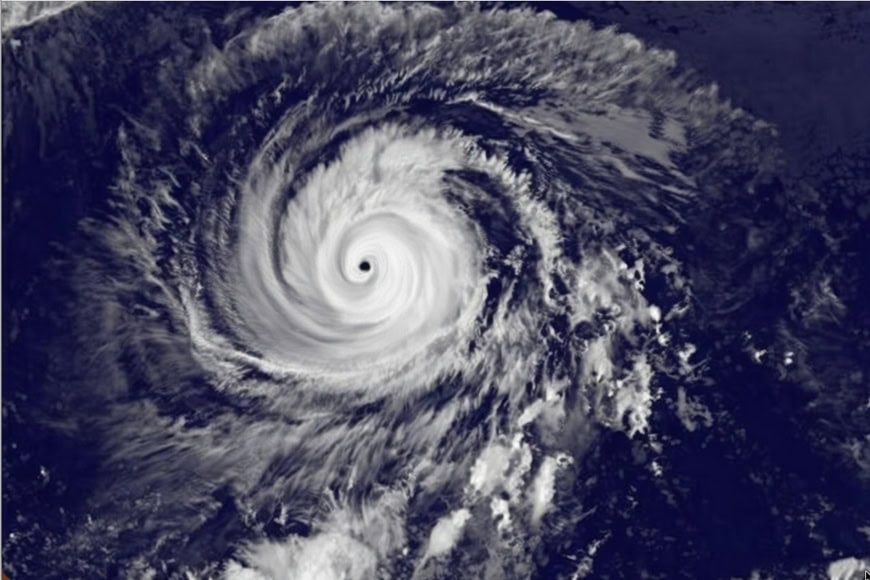 taglio. Fonte: immagine satellitare NOAA GOES-West ridisegnata digitalmente da Labyrinth Consulting Services, Inc.